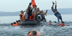Операция по спасению судна в Каво Греко прошла удачно - беженцы спасены