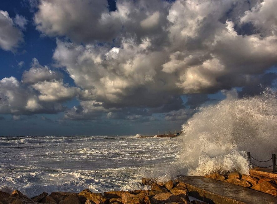 Можно расслабиться - шторм Орест миновал Кипр