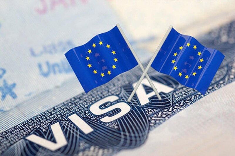 Хотите паспорт Кипра? Сначала оформите Шенгенскую визу!