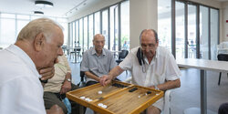 В Лимассоле открылся новый центр активного отдыха для пожилых людей