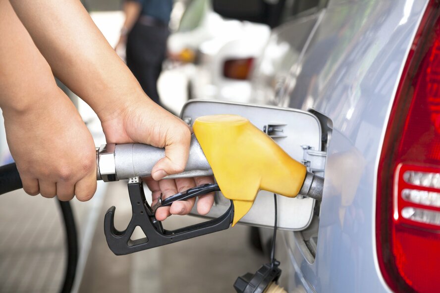 Владельцы кипрских АЗС беспокоятся об оттоке покупателей бензина