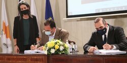 Правительство Кипра подписало контракт с инвесторами на модернизацию марины Ларнаки