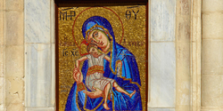 8 января отмечают день кипрской Киккской иконы Божией Матери