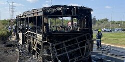 В Айя-Напе, выполняя маршрут, полностью выгорел пассажирский автобус