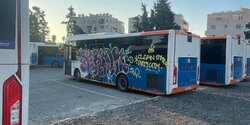 В Лимассоле арт-вандалы изрисовали парк абсолютно новых автобусов