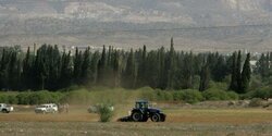 Турко-киприоты в очередной раз забросали камнями фермера в пригороде Никосии