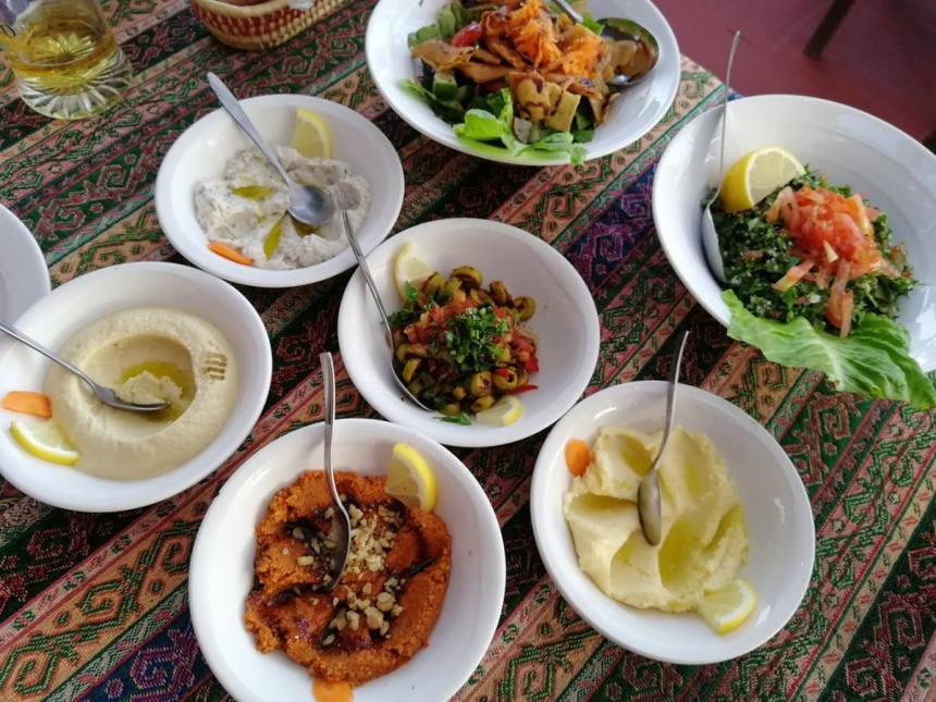 Блюда в ресторане Zaatar Lebanese & Syrian Restaurant