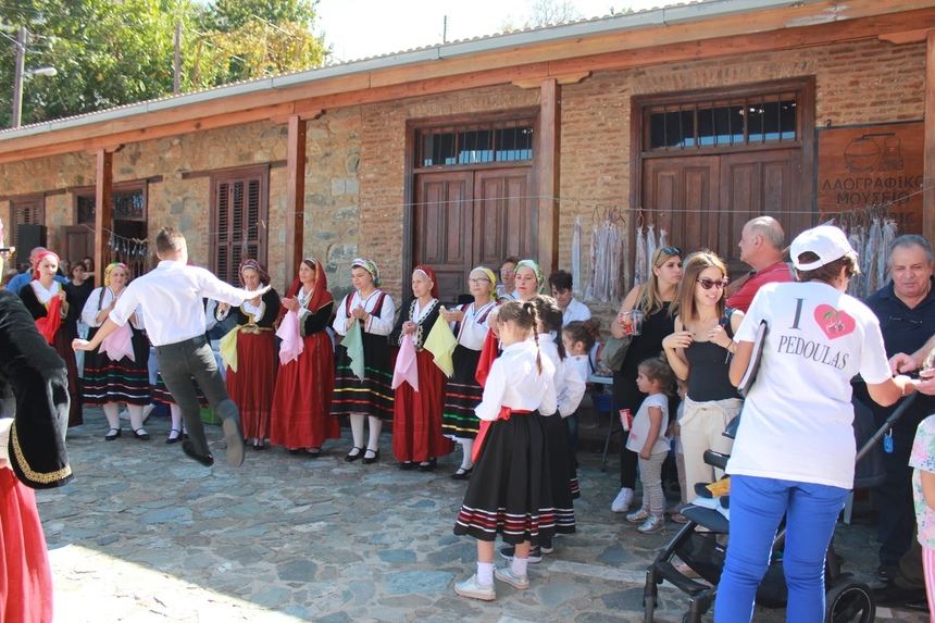 На Кипре прошло самое сладкое мероприятие октября - фестиваль палузес и суджуко: фото 26