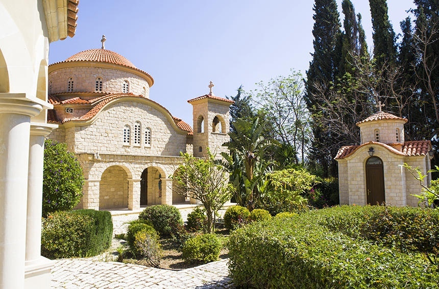 Монастырь Святого Георгия Аламану - один из знаменитых женских монастырей на Кипре: фото 10