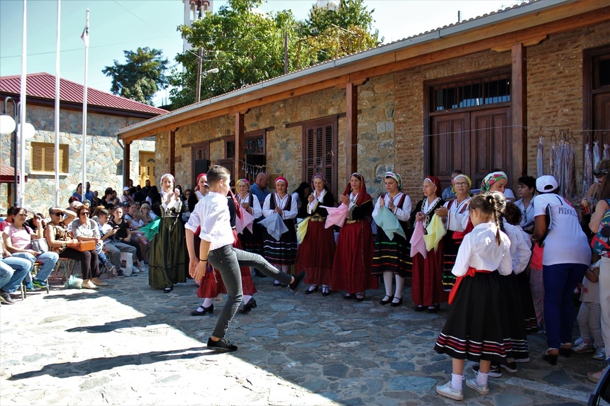 На Кипре прошло самое сладкое мероприятие октября - фестиваль палузес и суджуко: фото 27