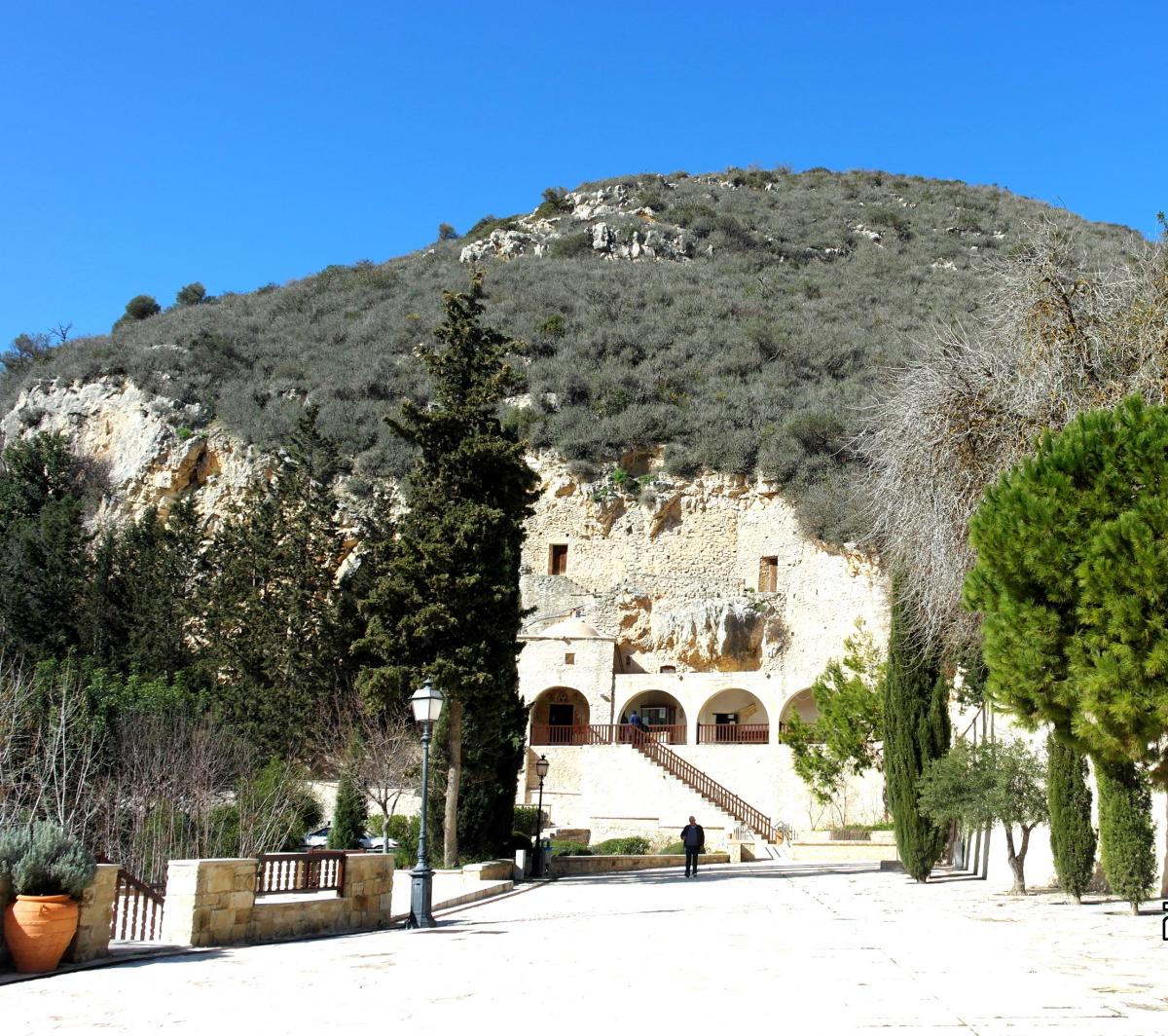 Монастырь Святого Неофита - Ayios Neophytos Monastery: фото 2