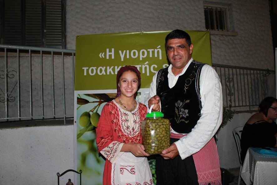 На Кипре прошел первый фестиваль зеленых оливок