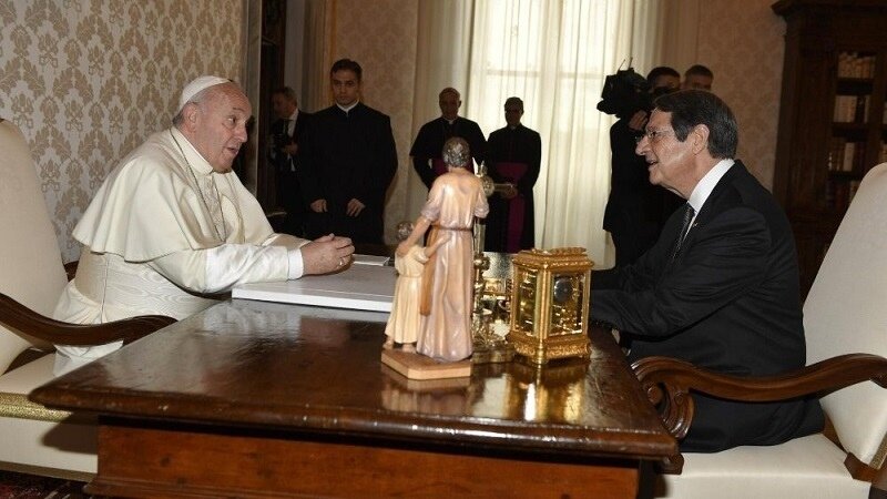 Папа римский с радостью согласился приехать на Кипр