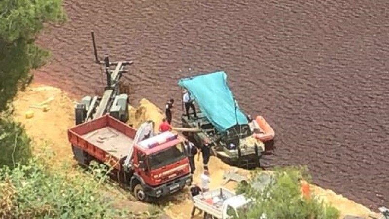 В Кровавом озере обнаружен третий чемодан с телом жертвы кипрского маньяка