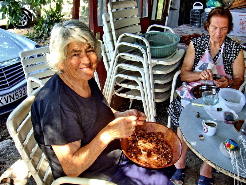На Кипре увеличат пенсии и пособия жителям горных районов