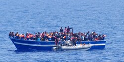 У берегов Кипра затонуло судно с беженцами, есть погибшие
