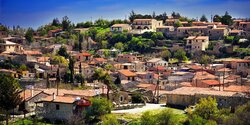 Лофу — маленькая горная деревушка на Кипре на месте древнего поселения