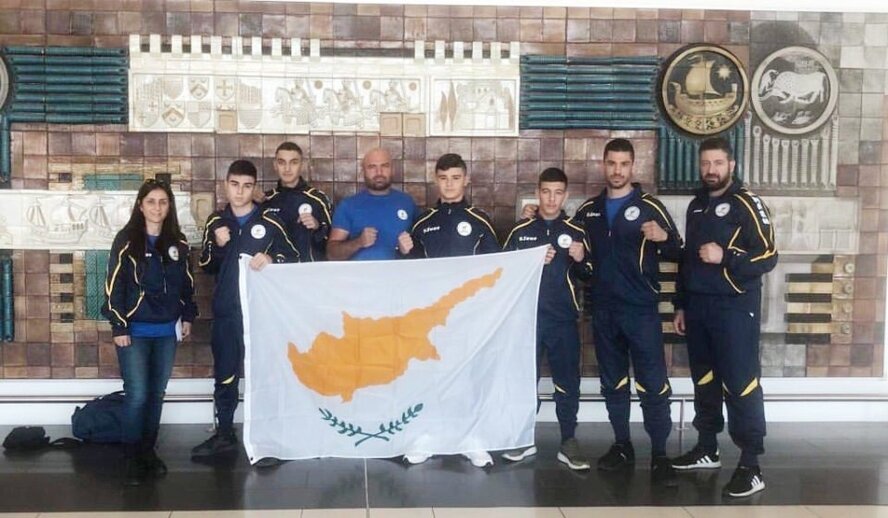Кипрские бойцы выиграли две золотые медали на чемпионате Европы по муай-тай