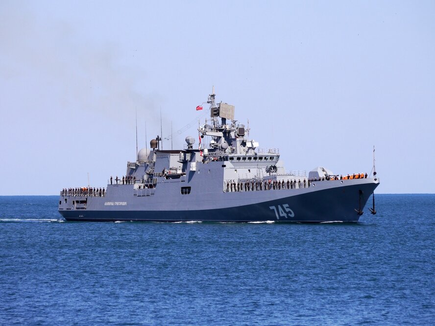В порт Лимассола совершил деловой заход новейший фрегат Черноморского флота «Адмирал Григорович»