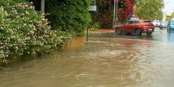 На Никосию обрушился ливень с градом, а в Лимассоле прошел долгожданный дождь