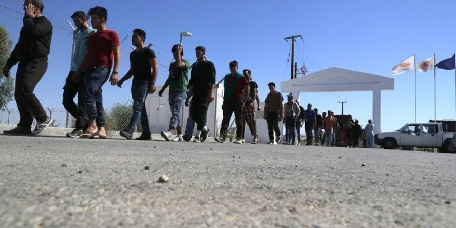 Кипр придумал, как избавиться от мигрантов