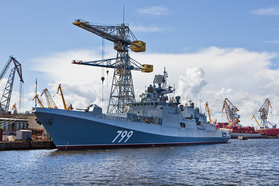 В порт Лимассола зашел фрегат Черноморского флота «Адмирал Макаров»