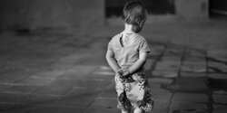 В Пафосе двухлетний мальчик ночью гулял по улице один