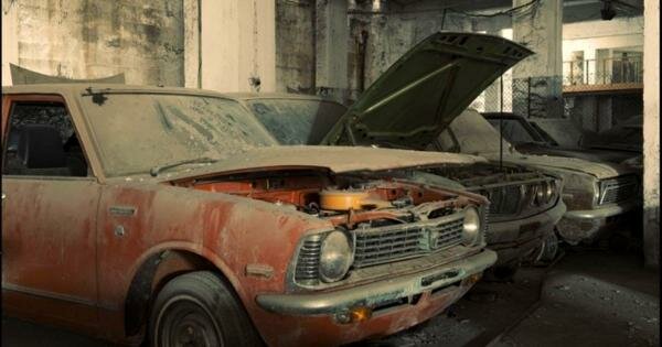 Новенькие старые «Тойоты» в буферной зоне на Кипре (фото)