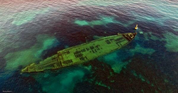 Загадочный корабль, затонувший у берегов Лимассола (фото)