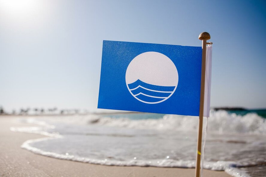 10-ый год подряд пляжи Кипра названы самыми чистыми в Европе.