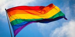 Мэр Пафоса торжественно поднимет ЛГБТ флаг над зданием мэрии