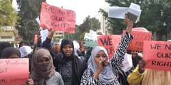 Беженцы прошли маршем протеста по улицам Никосии 