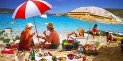 На Кипре запрещено проносить свою еду на пляж!