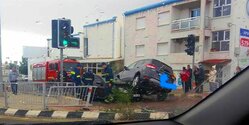 «Форд» оседлал «Мерседес» по дороге из Лимассола в Платрес (фото)