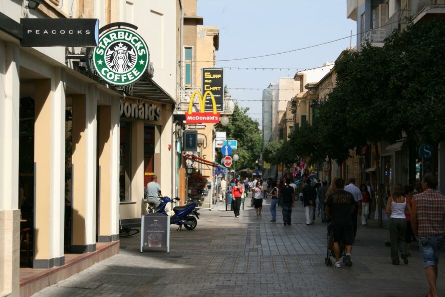 Магазины на Кипре будут работать по воскресеньям