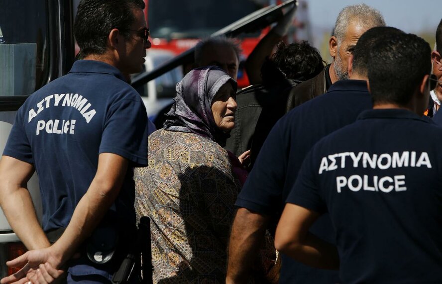 На Кипре арестовали предполагаемых исламистов, прилетевших из Базеля