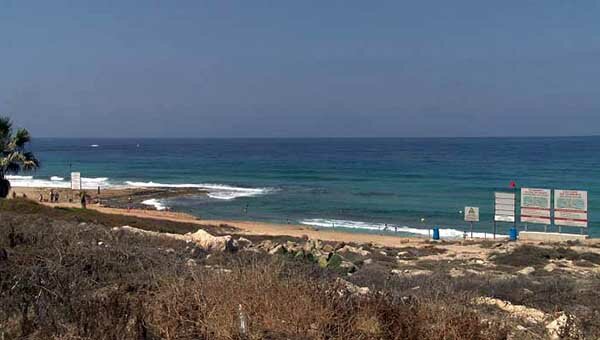 На смертельный пляж в Пафосе установят волнорезы