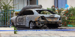 Ночью в Лимассоле сожгли три автомобиля