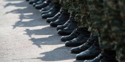 Первые на Кипре профессиональные военнослужащие приведены к присяге