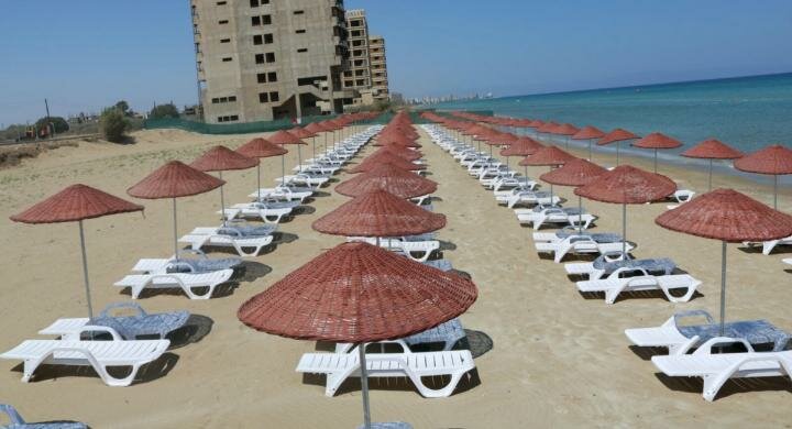 Пляж Дериньи, расположенный на территории военной зоны Фамагусты, будет вновь открыт для граждан Турции и Турецкой Республики Северного Кипра.