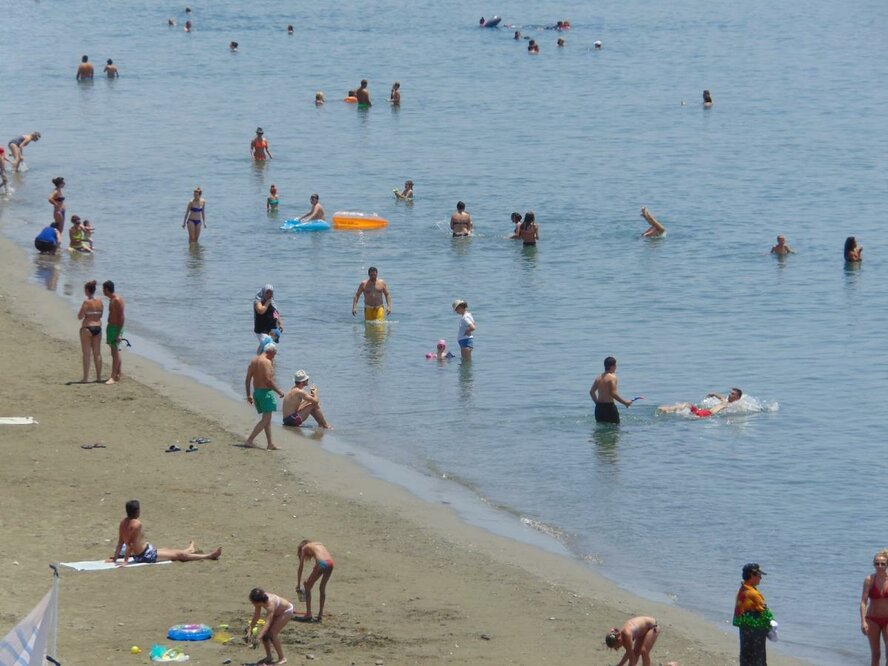 Рекордное число туристов посетило Кипр в августе