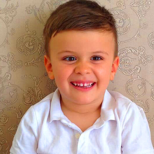 Российские офтальмологи вернут зрение мальчику с Кипра