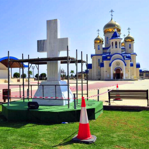 Семитонный крест для русского храма на Кипре (фото)