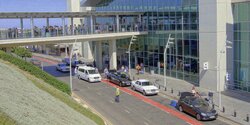 Таксисты могут перекрыть дорогу в аэропорт Ларнаки