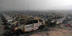 В Айя-Напе сожгли два роскошных автомобиля
