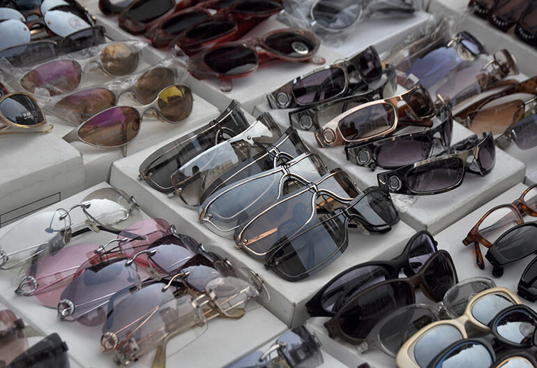 В Лимассоле взломали магазин солнцезащитных очков