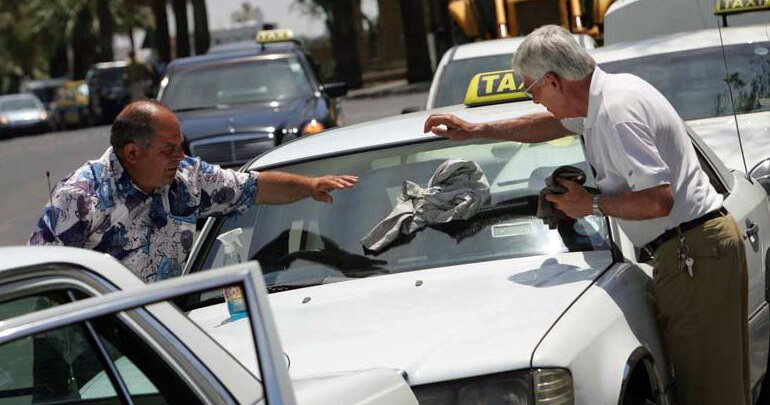 В Пафосе сегодня – день обогащения таксиста