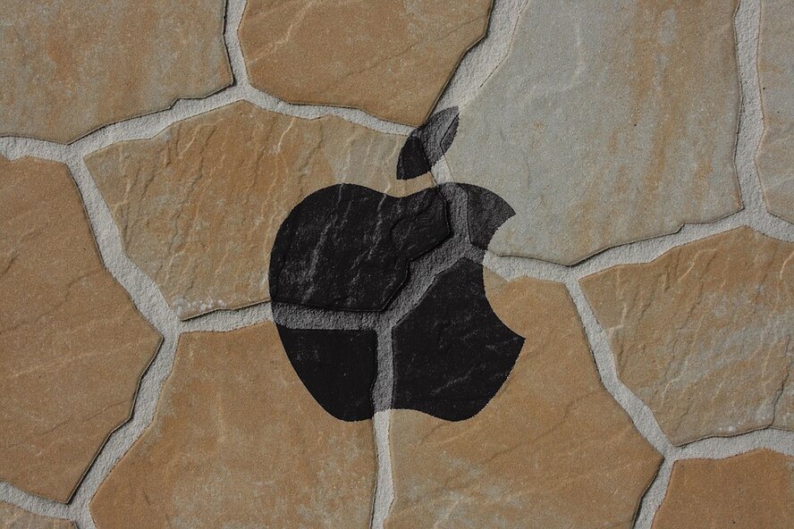 Apple будет сканировать iPhone на изображения жестокого обращения с детьми