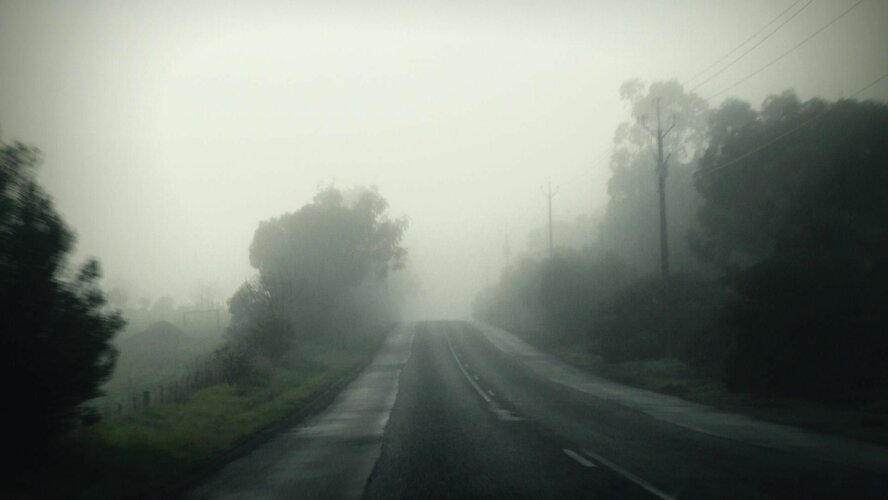 Внимание! Дороги в районе Пафоса  заволокло туманом