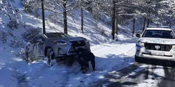 Более 10 водителей застряли в снегу в Троодосе
